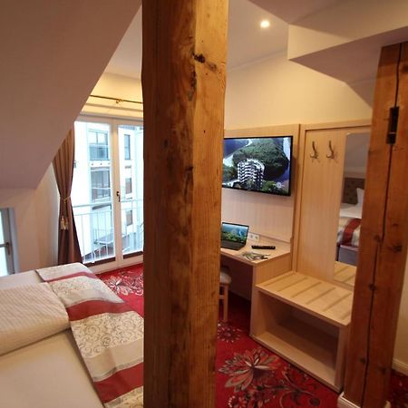 Hotel Stadtvilla Laux Merzig Esterno foto